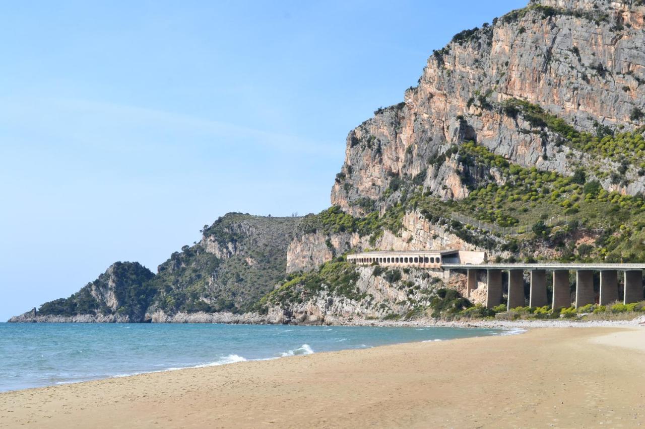 Palomera Luxury Apartment Sul Mare Gaeta Buitenkant foto